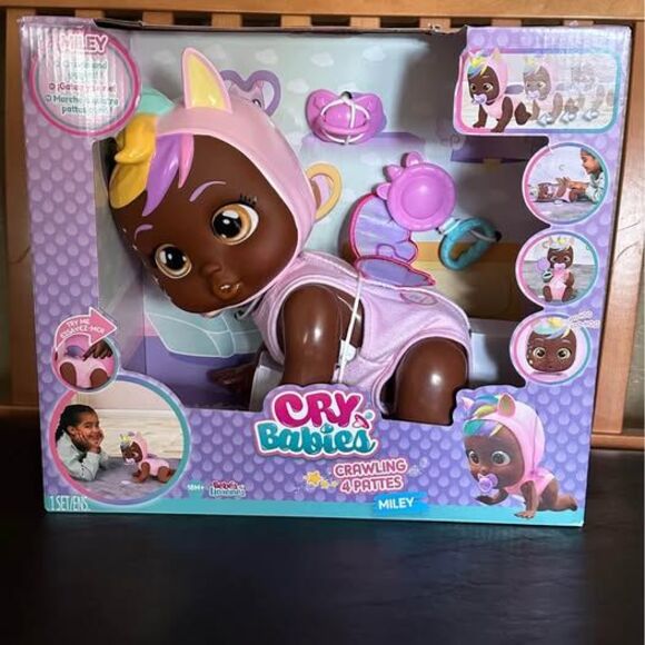 NEW Cry Babies Baby Doll- Realistic Tears, Giggles, Over 30  Baby Sounds - Picture 1 of 8